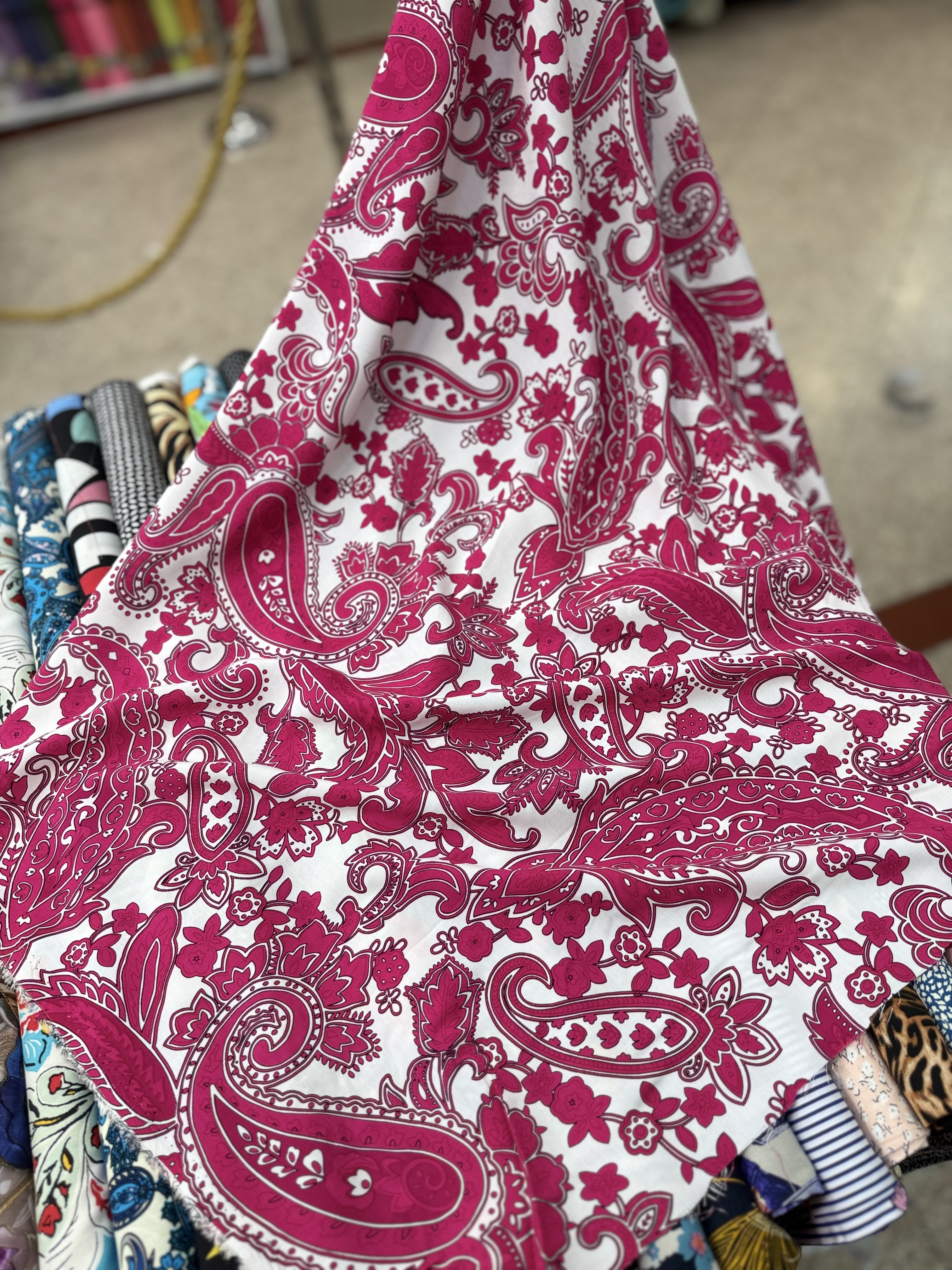 نخی کودری طرحدار